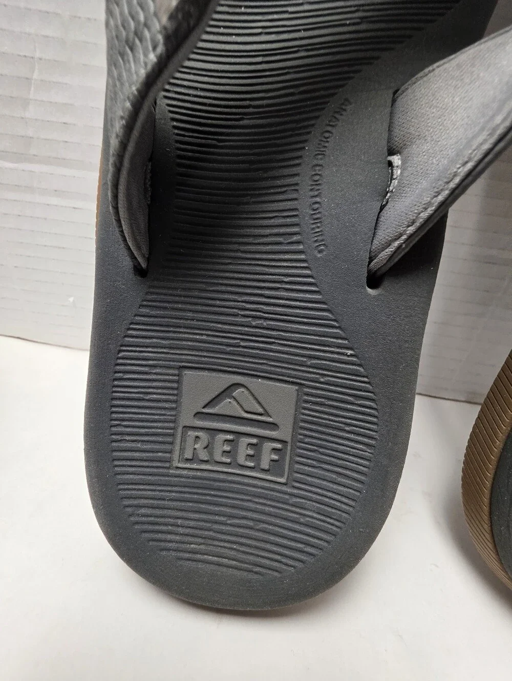 Reef Santa Ana Mens Gray Sandals Sz 9